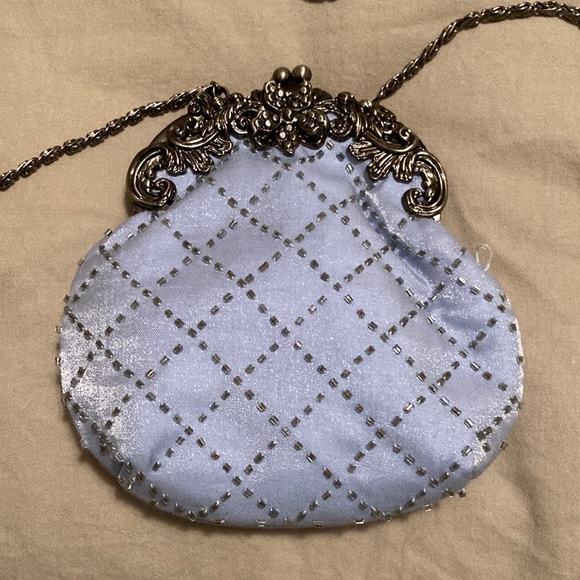 Lovely pale blue and silver bag - Picture 2 of 4
